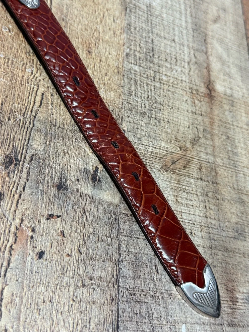 Aquarius Golf Belt Men's 34 Genuine Leather Reddish Brown  Silvertone Medallion
